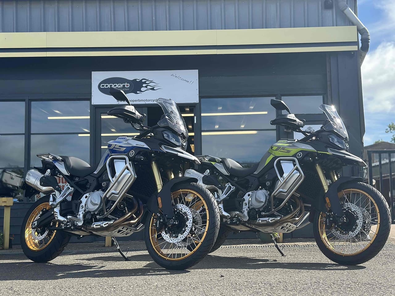 Img 17853 Large (1) - COOPERB MOTORCYCLES 