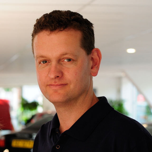 Mathew Sage - Giallo Cars