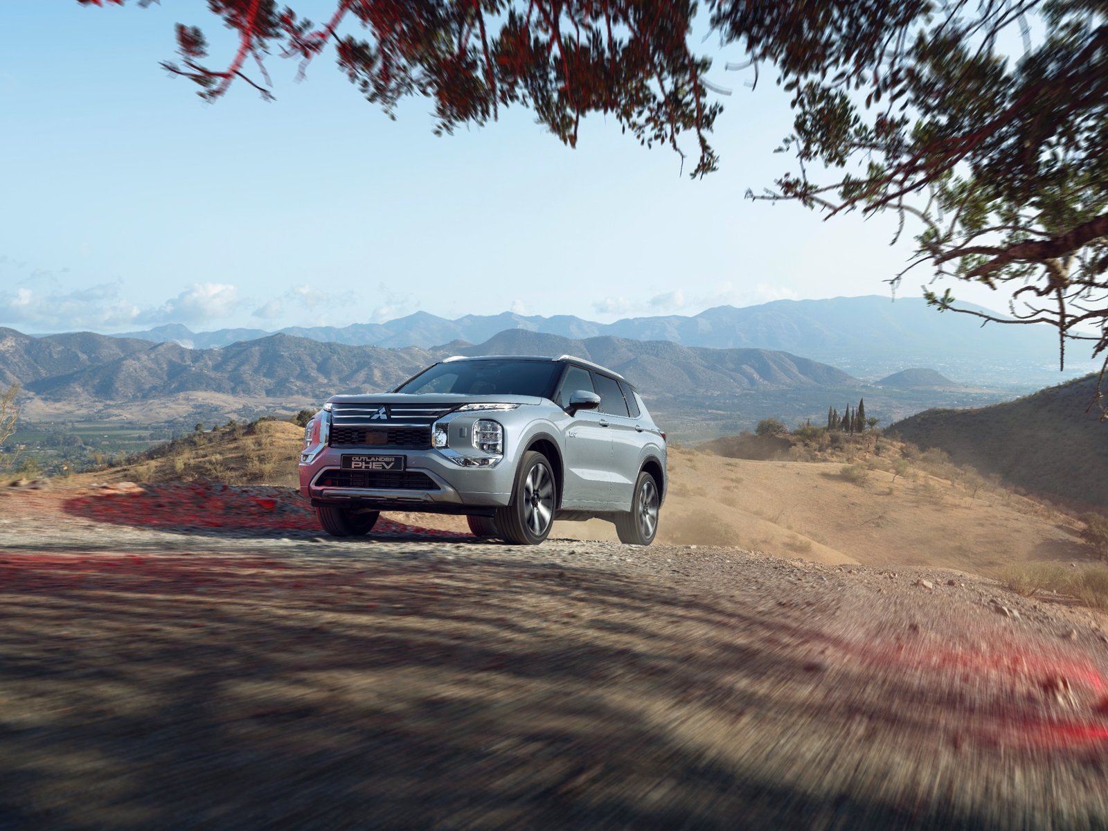 25my Outlander Phev Instyle Hero 1car Dynamic 1600w - A.F. Noble & Son