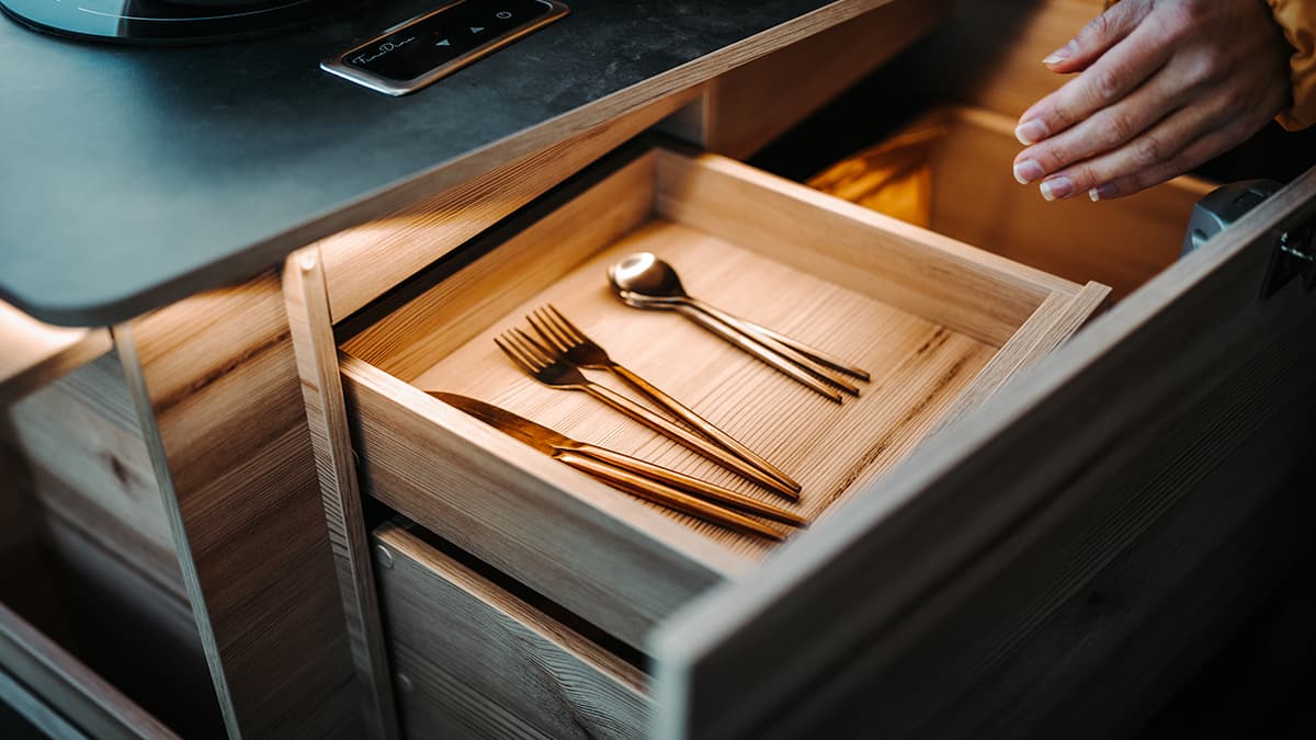 Editions & Configurations