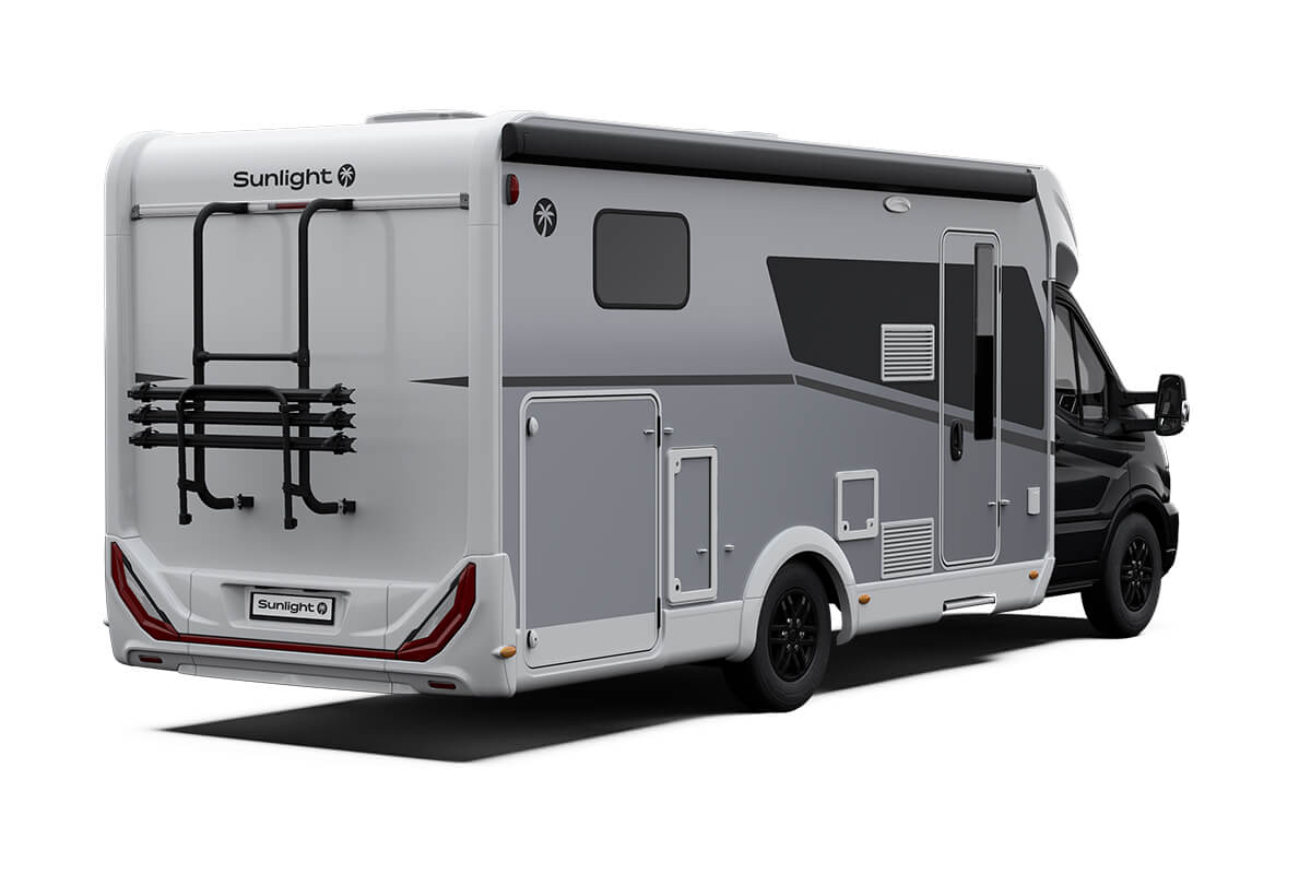 Sl T680 Ext Ford Bj24 Adv Adv Black Adventure Ext Cam5 Hinten R2 - Cara Motorhomes