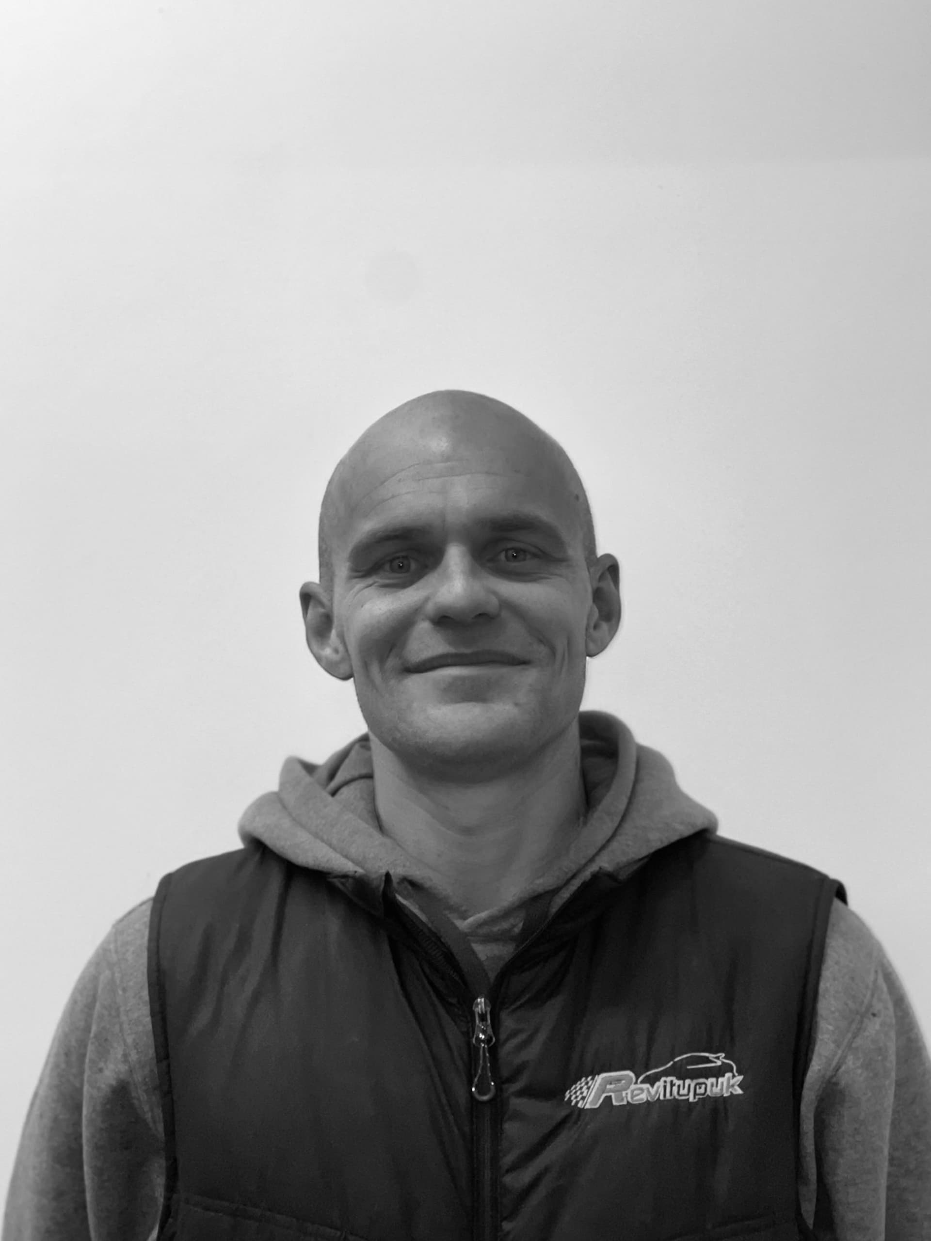 Dean - Revitupuk.com