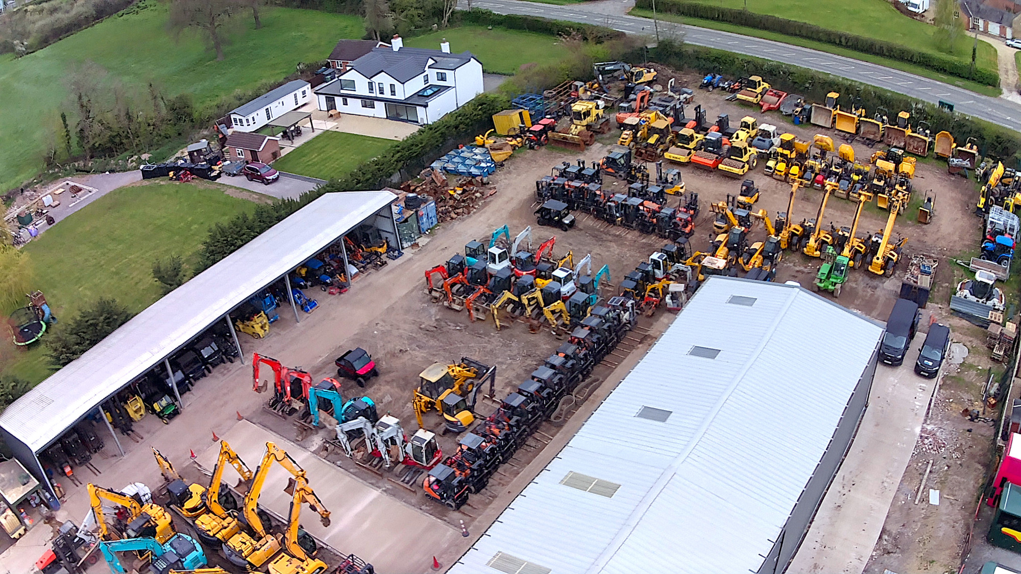 Iron & Earth yard and used plant machinery