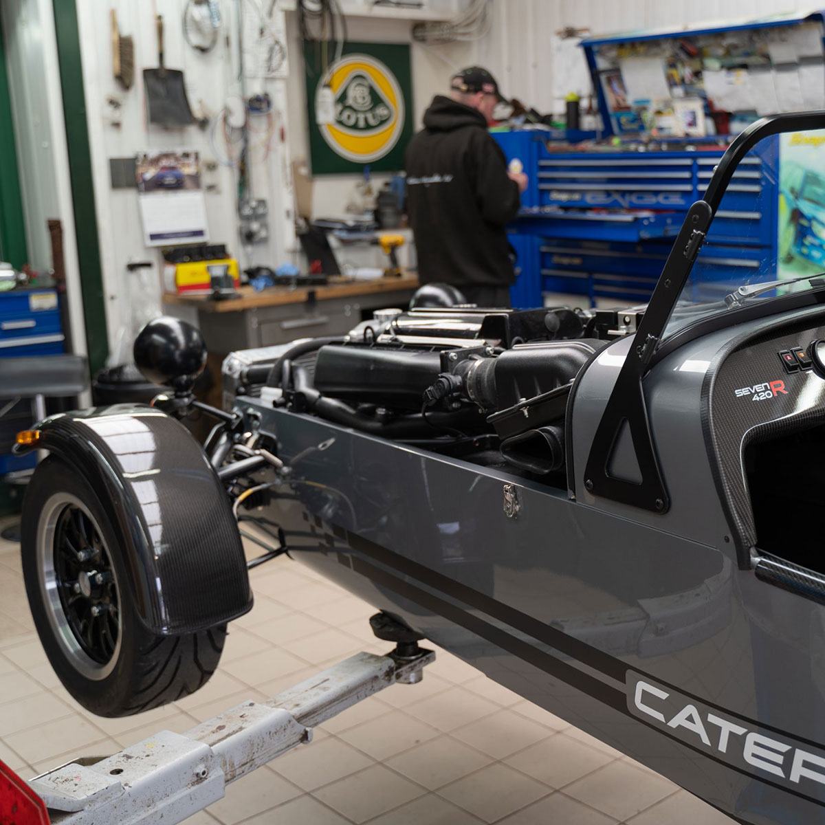 Caterham Service