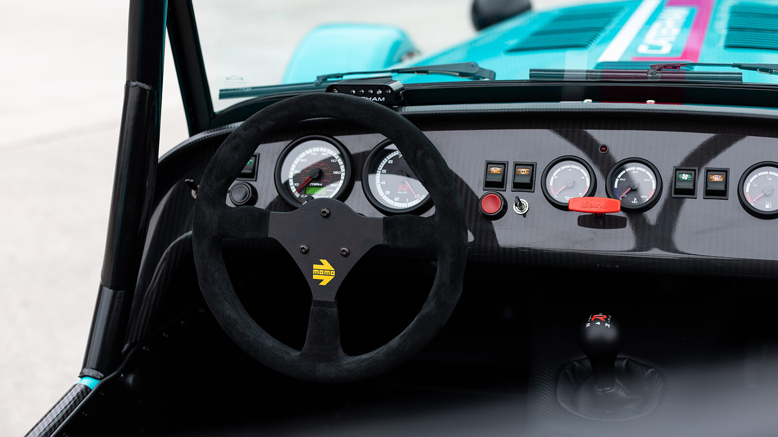 Fp 0993 1600x900 - Williams Automobiles