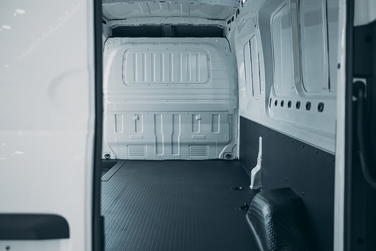 Edeliver 9 Spacious - Ransome Van Centre