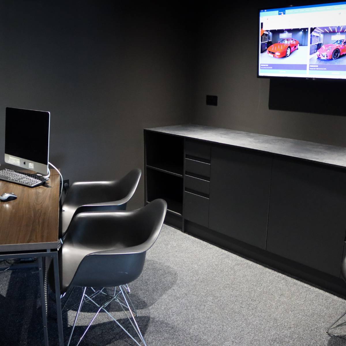 Dp Vehicles Visiting Us Body 01 - DP Vehicles