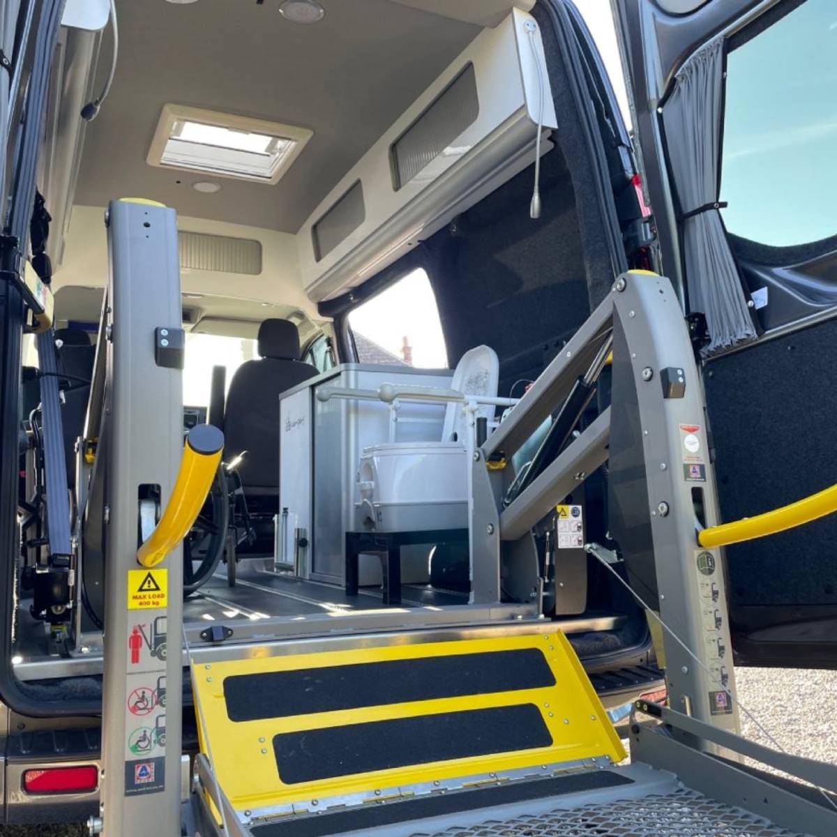 Website Home 100 - Roy Wood Transits