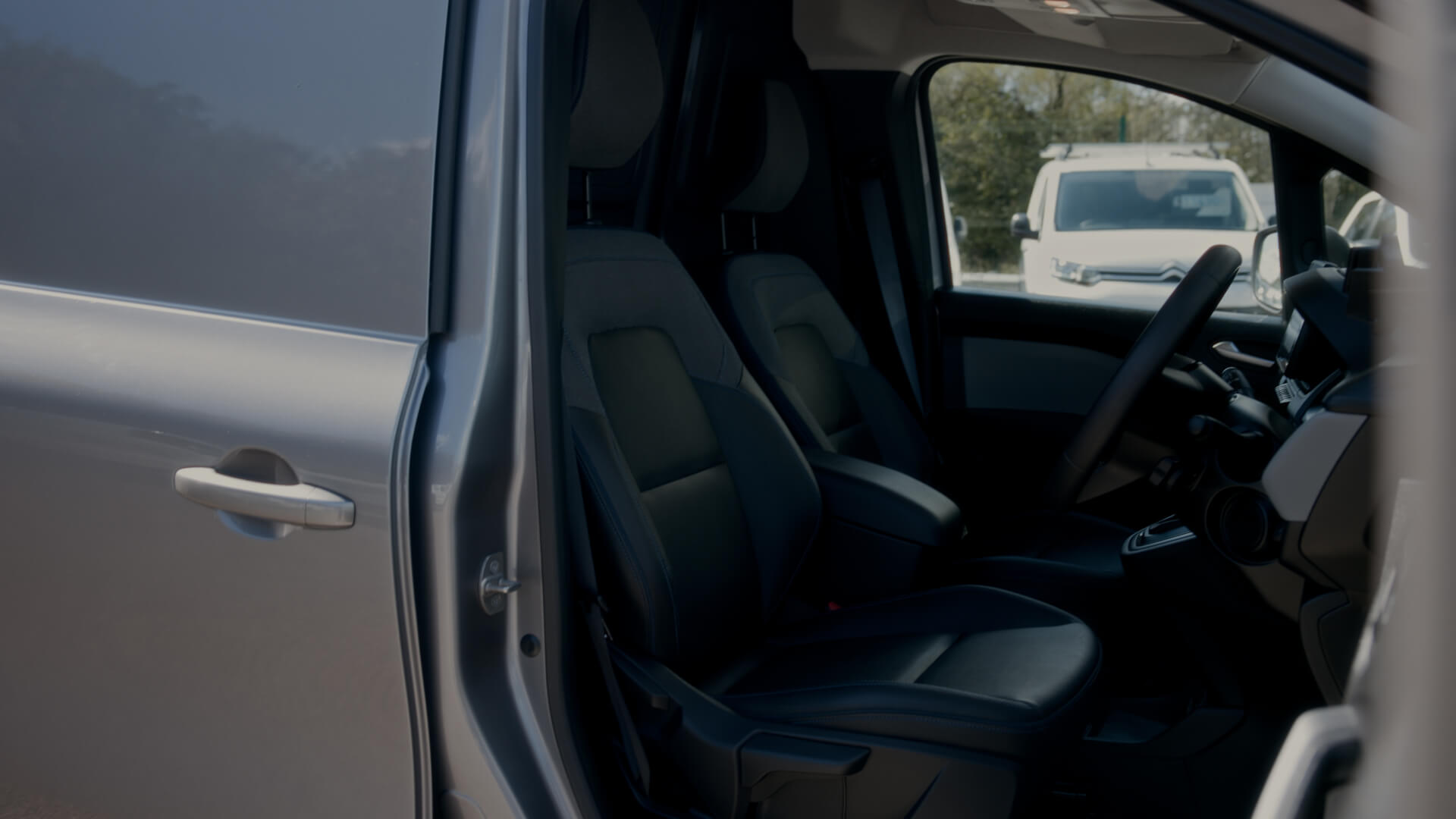 Dasp0054 Nissanrapidreview Stills.00 00 34 06.still009 - David Spear Commercials