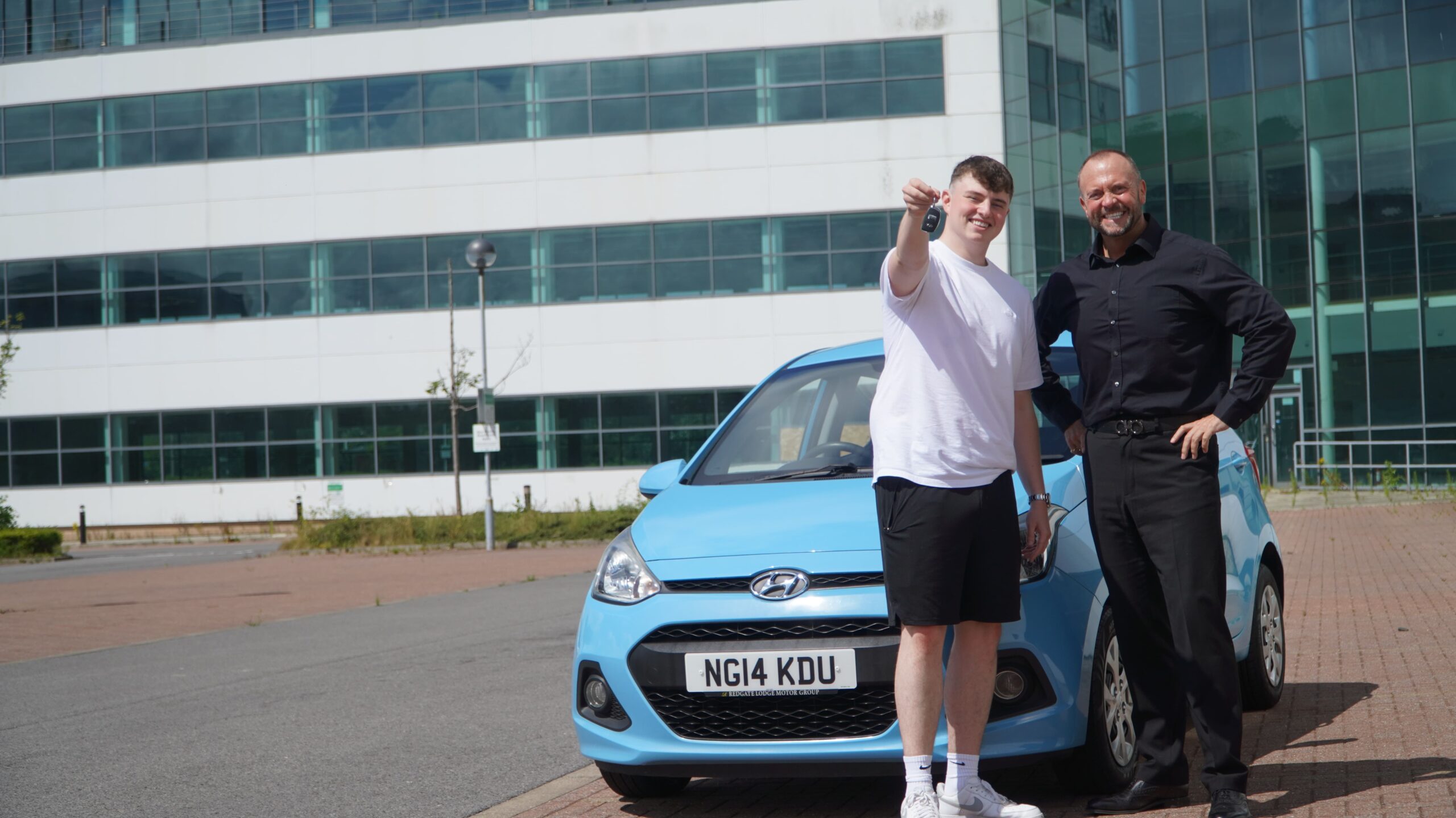 How to Sell a Car from Home with Redgate Lodge, the north east’s leading motor group