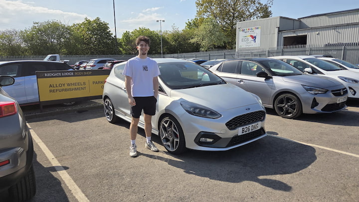 FREE alloy refurbishment winner Brad is over the moon!