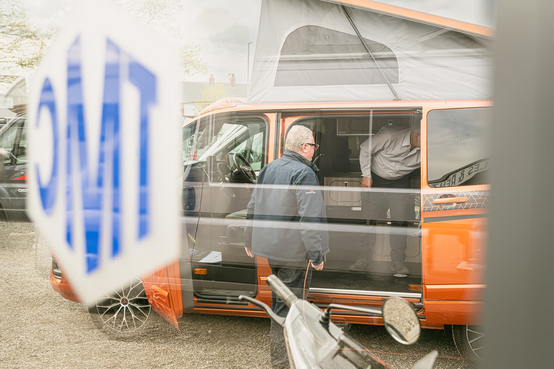 7r308141 Fr (1) - Tottington Motor Company