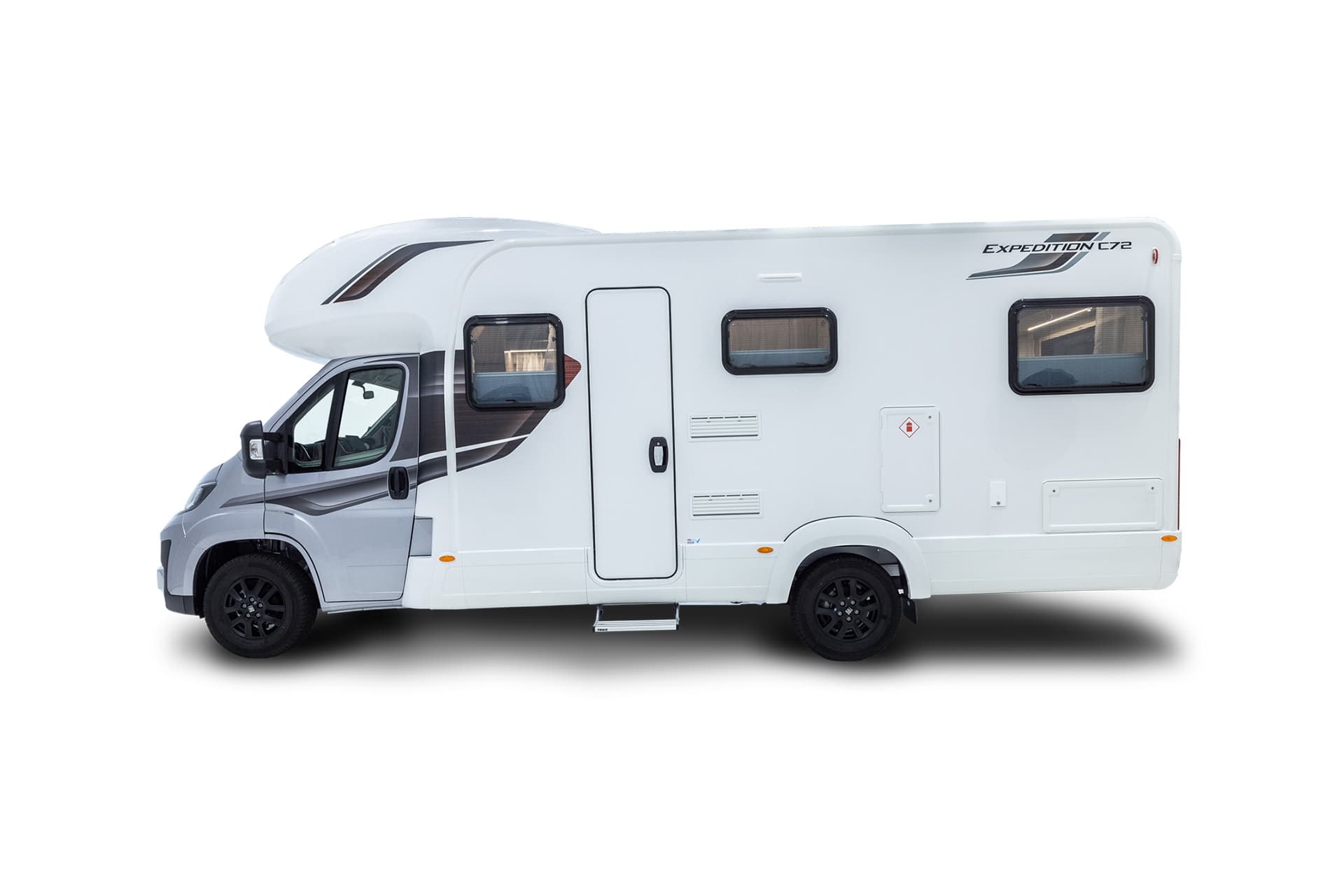 Expedition Coachbuilt C72