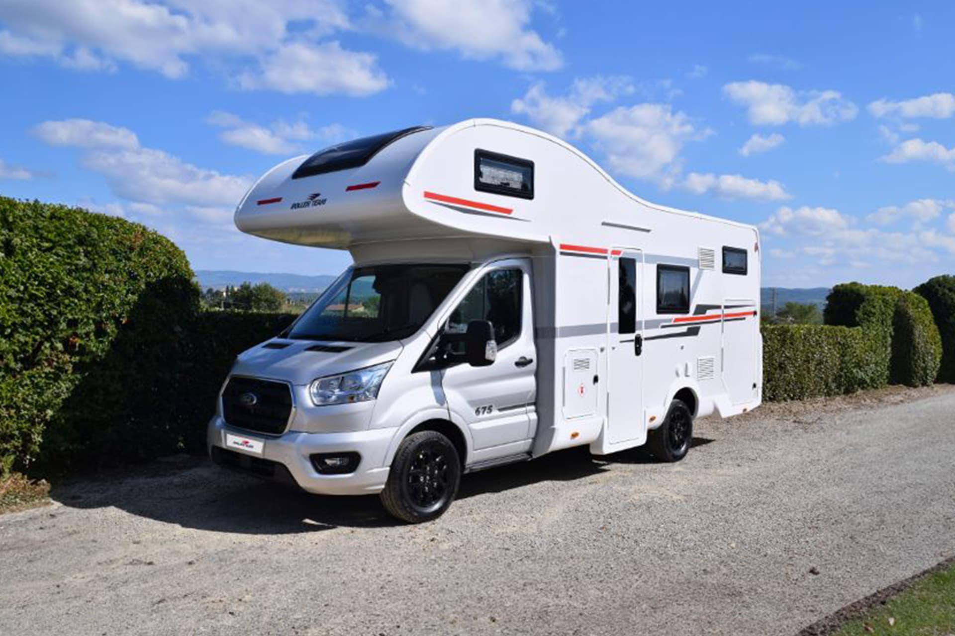Tmc Roller Team Zefiro 675 (1) - Tottington Motor Company