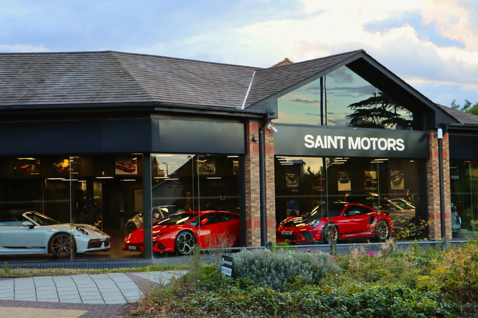 Sm Edited (1) - Saint Motors