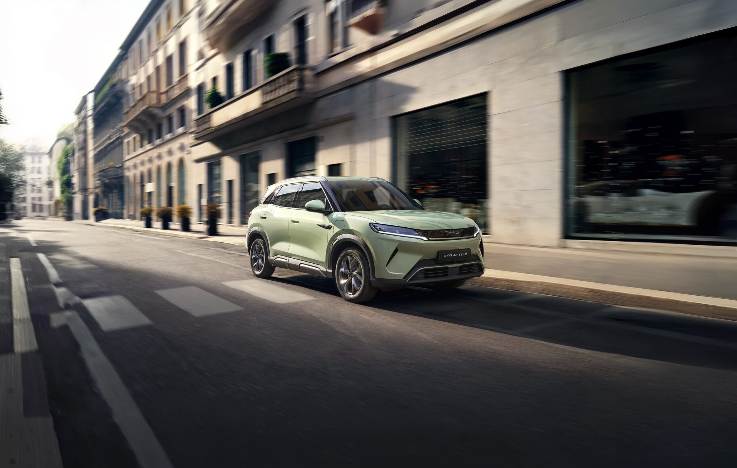 03 Atto2 Lhd Green Kv Right Front 45 City On Road Download Expansion Jpg 3000px - BYD Kettering