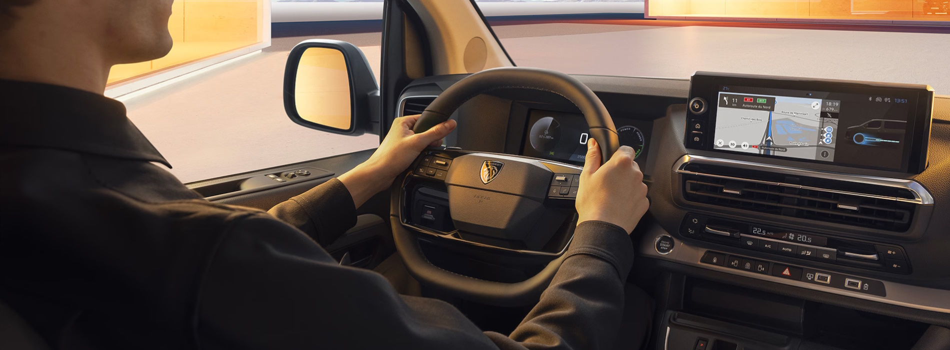 E Traveller Banner 2 - BYD Kettering