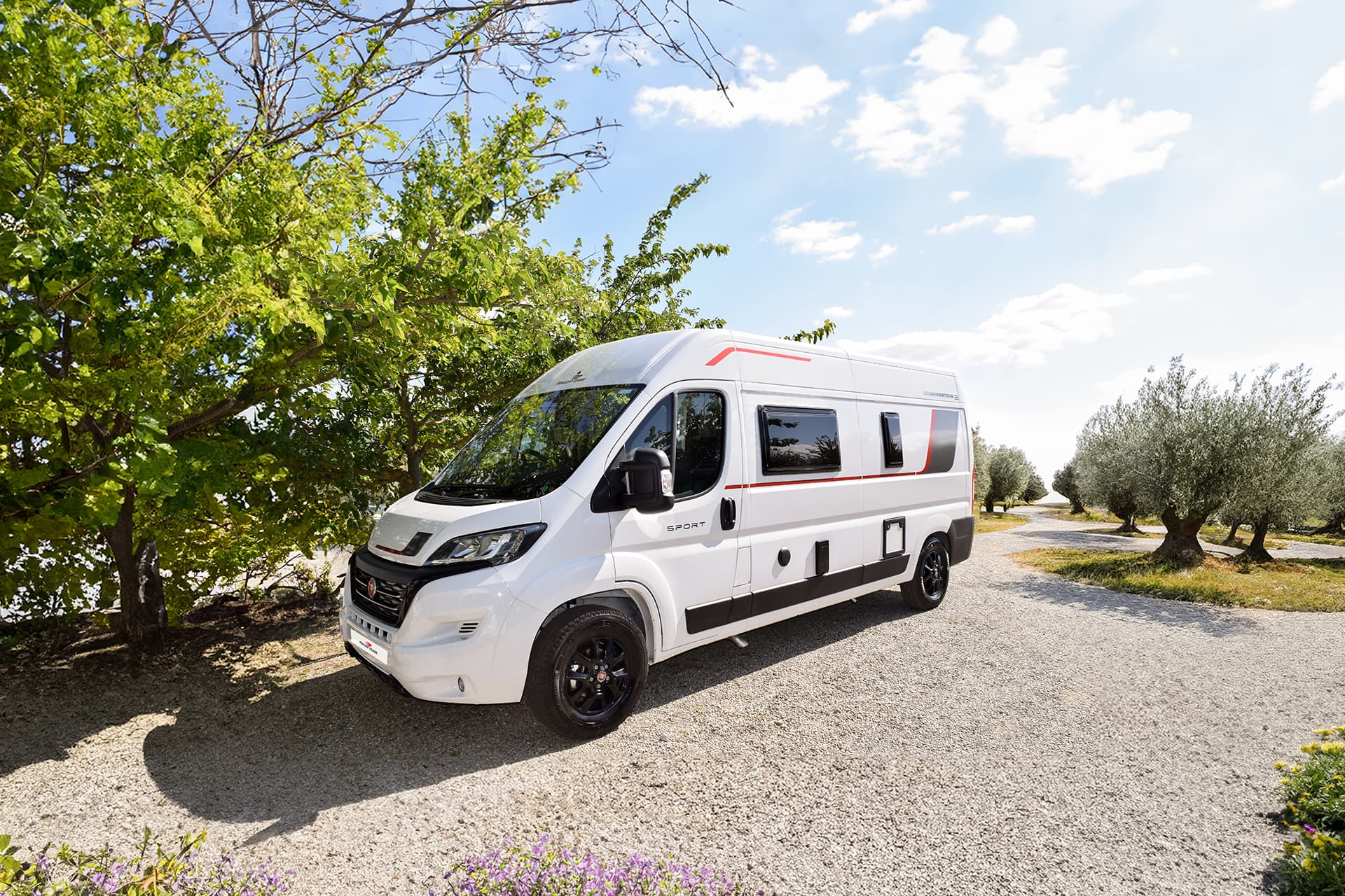 Livingstone 2 External (1) - Solent Motor Homes Ltd