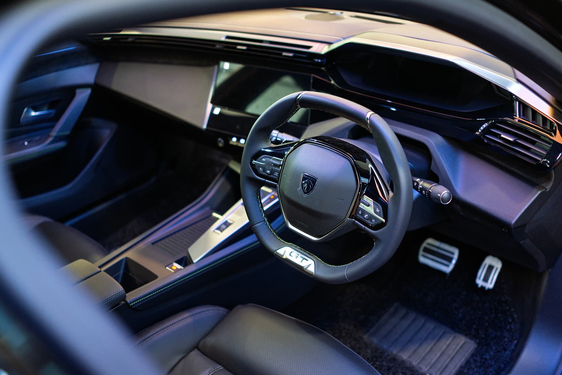 Norman Laing Hero Or Body 6 (1) - Lamb & Gardiner Ltd. T/A Norman Laing