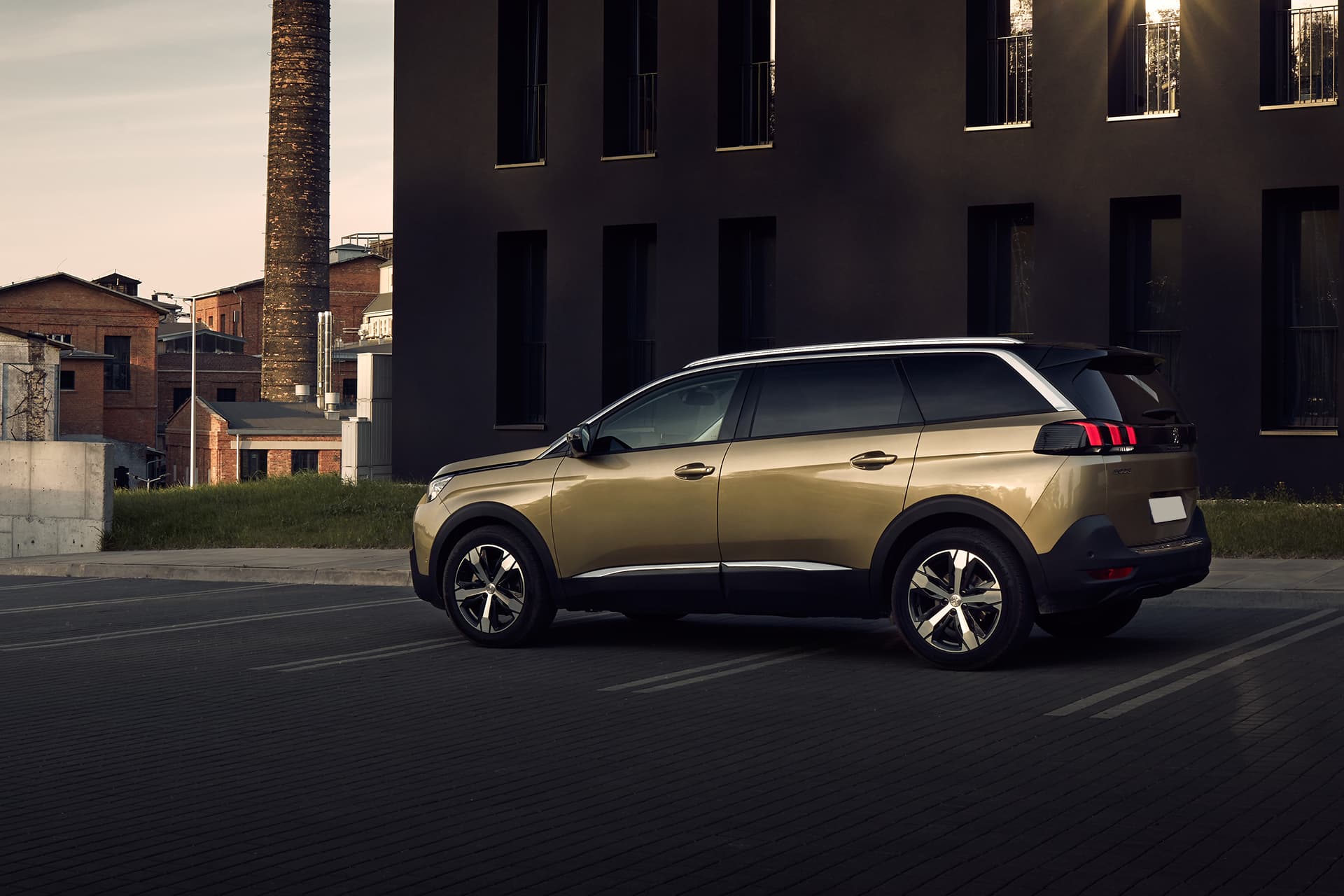 Norman Laing Hero Or Body 2 (1) - Lamb & Gardiner Ltd. T/A Norman Laing