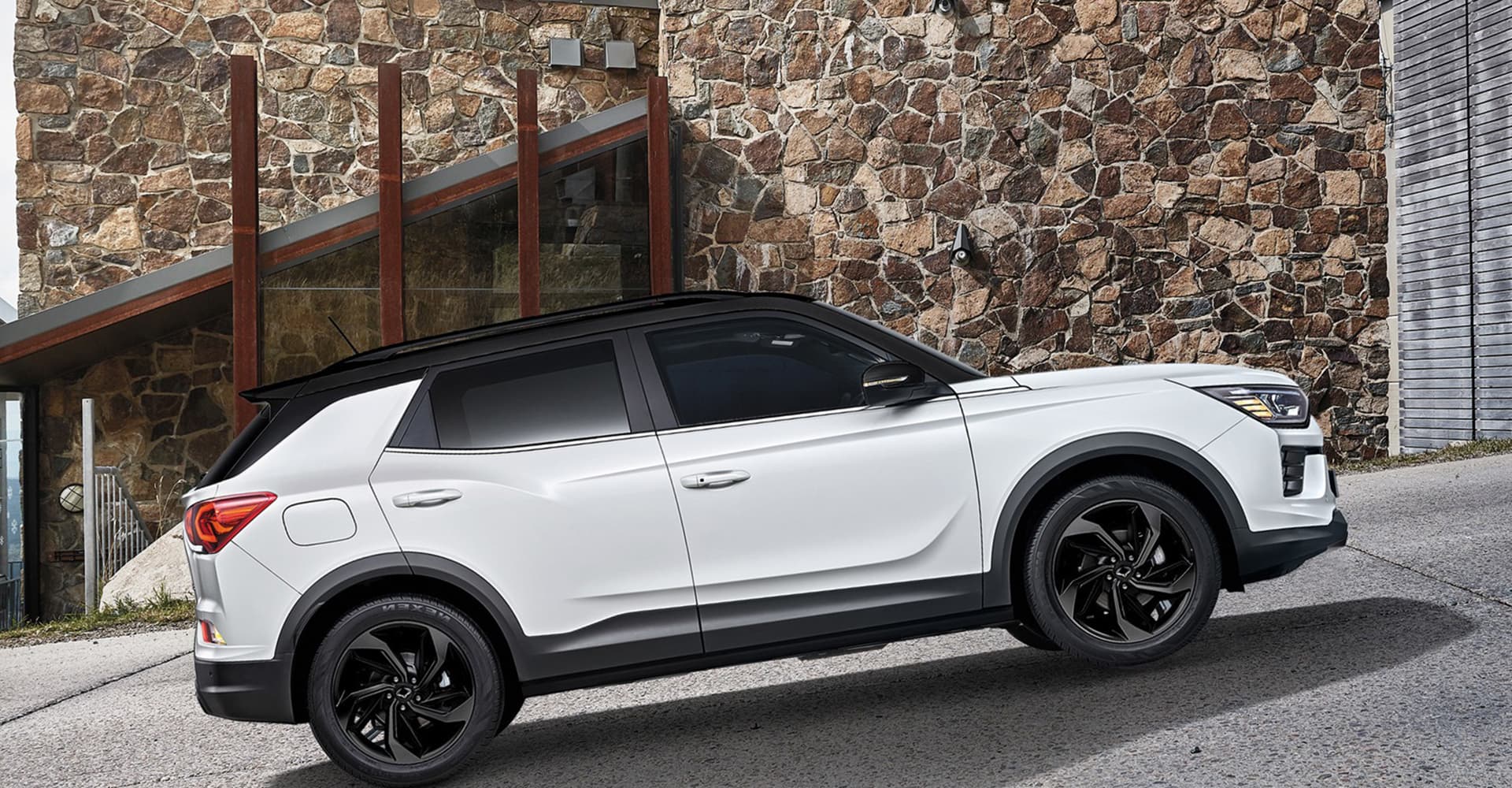 Korando Performance Image 11 (1) - Lamb and Gardiner Ltd