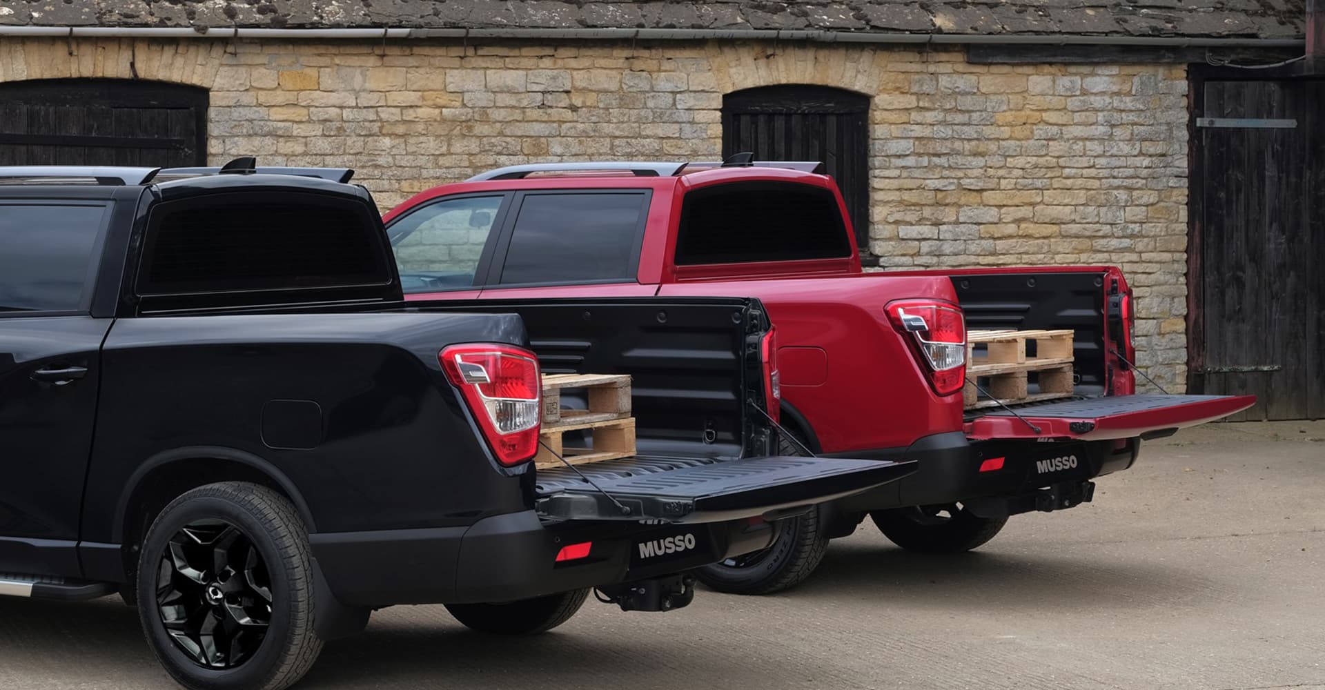 Musso Saracen Plus 4 (1) - Lamb and Gardiner Ltd