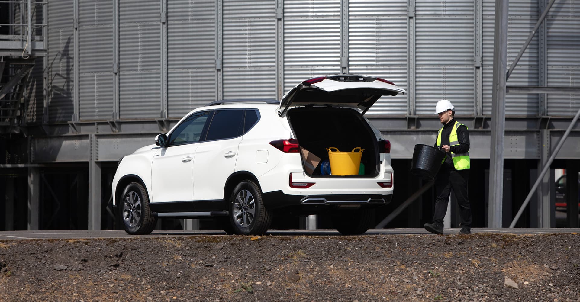 Rexton Commercial Model Page Hero 4 (1) - Lamb and Gardiner Ltd