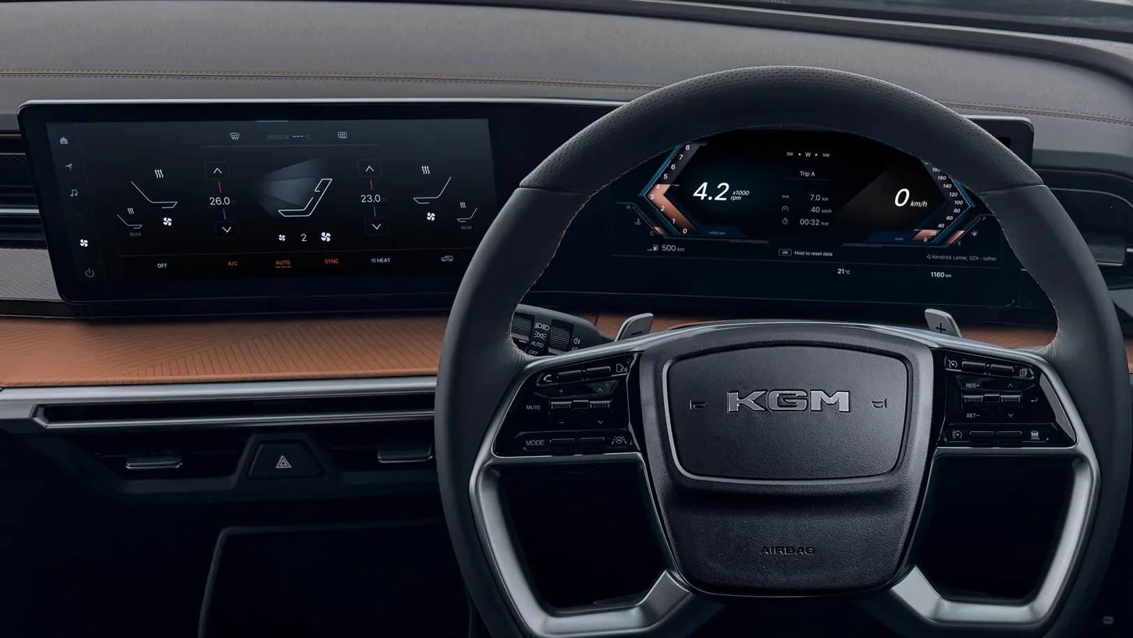 Kgm Torres Hybrid Technology Displays - Lamb and Gardiner Ltd