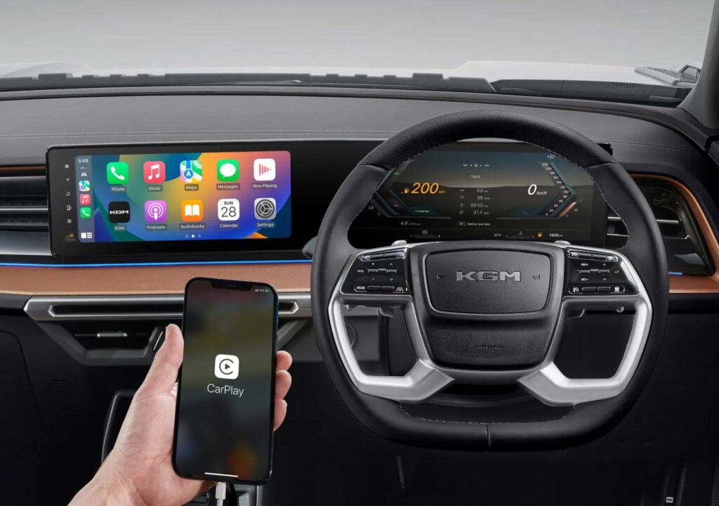 Kgm Torres Hybrid Technology Apple - Lamb and Gardiner Ltd