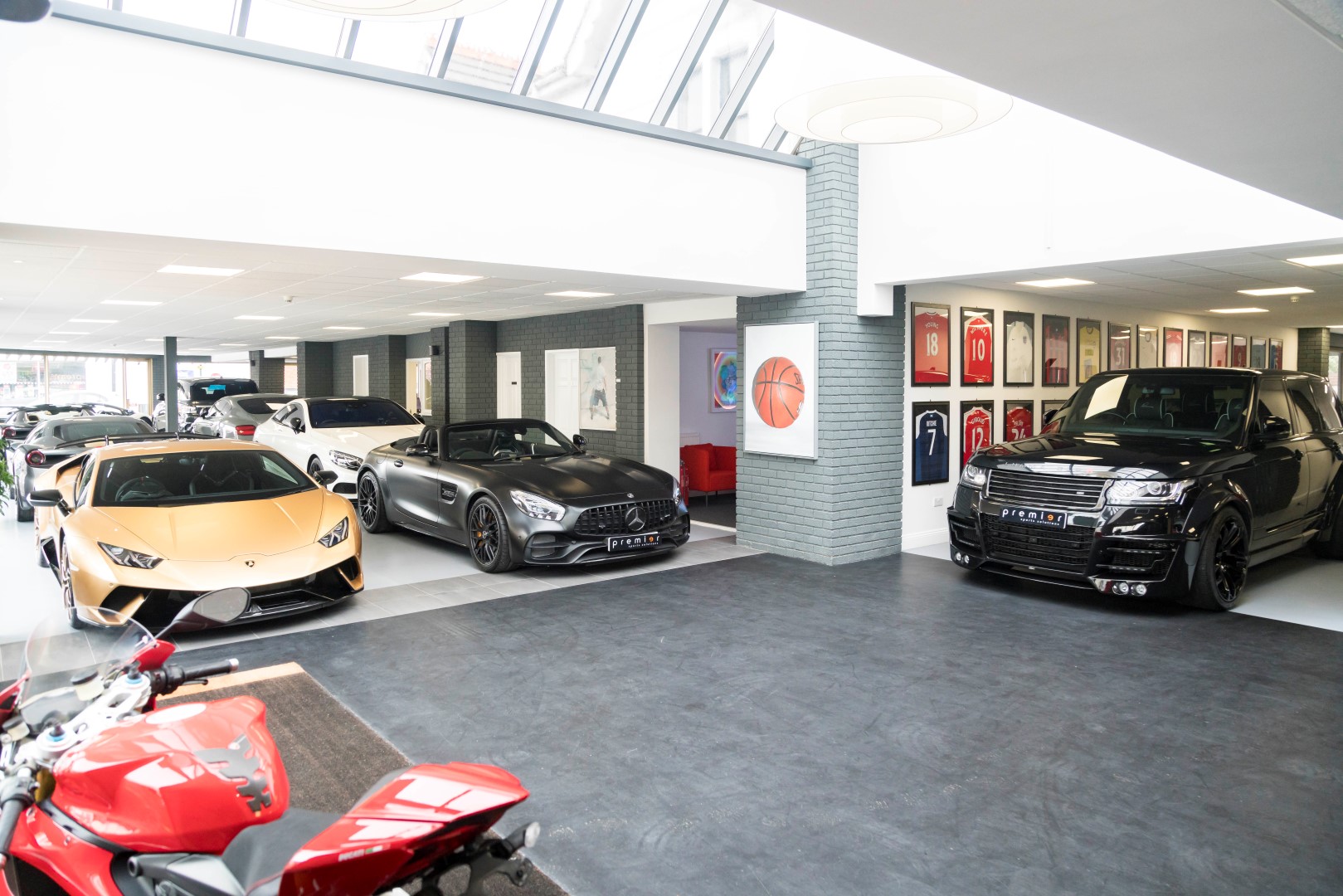 Bournemouth Luxury Cars - Premier Sports Solutions