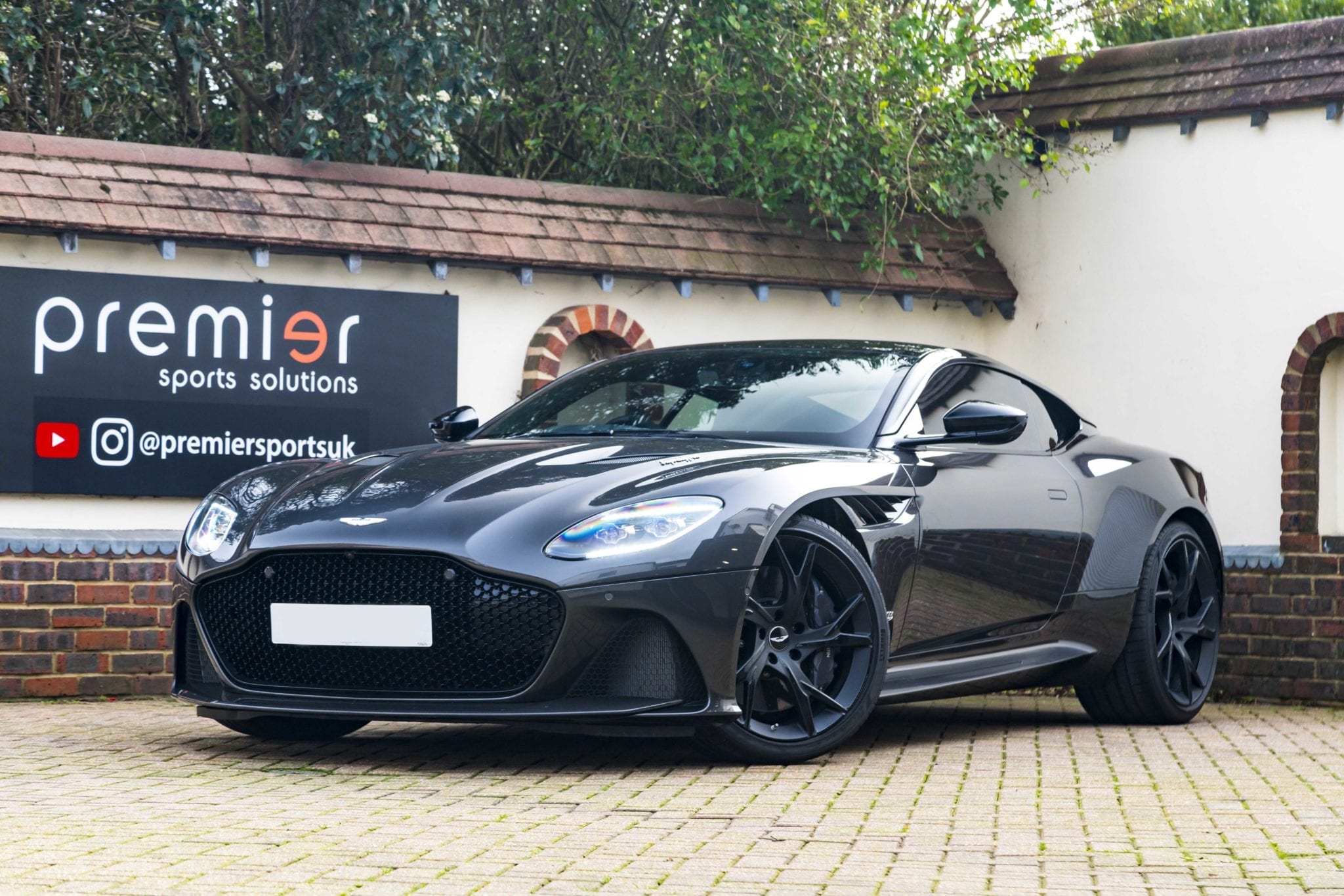 Best Car Dealership In Bournemouth - Premier Sports Solutions