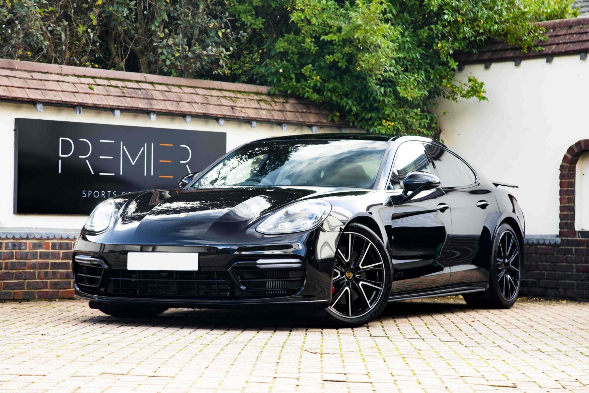 Luxury Cars For Sale In Dorset - Premier Sports Solutions