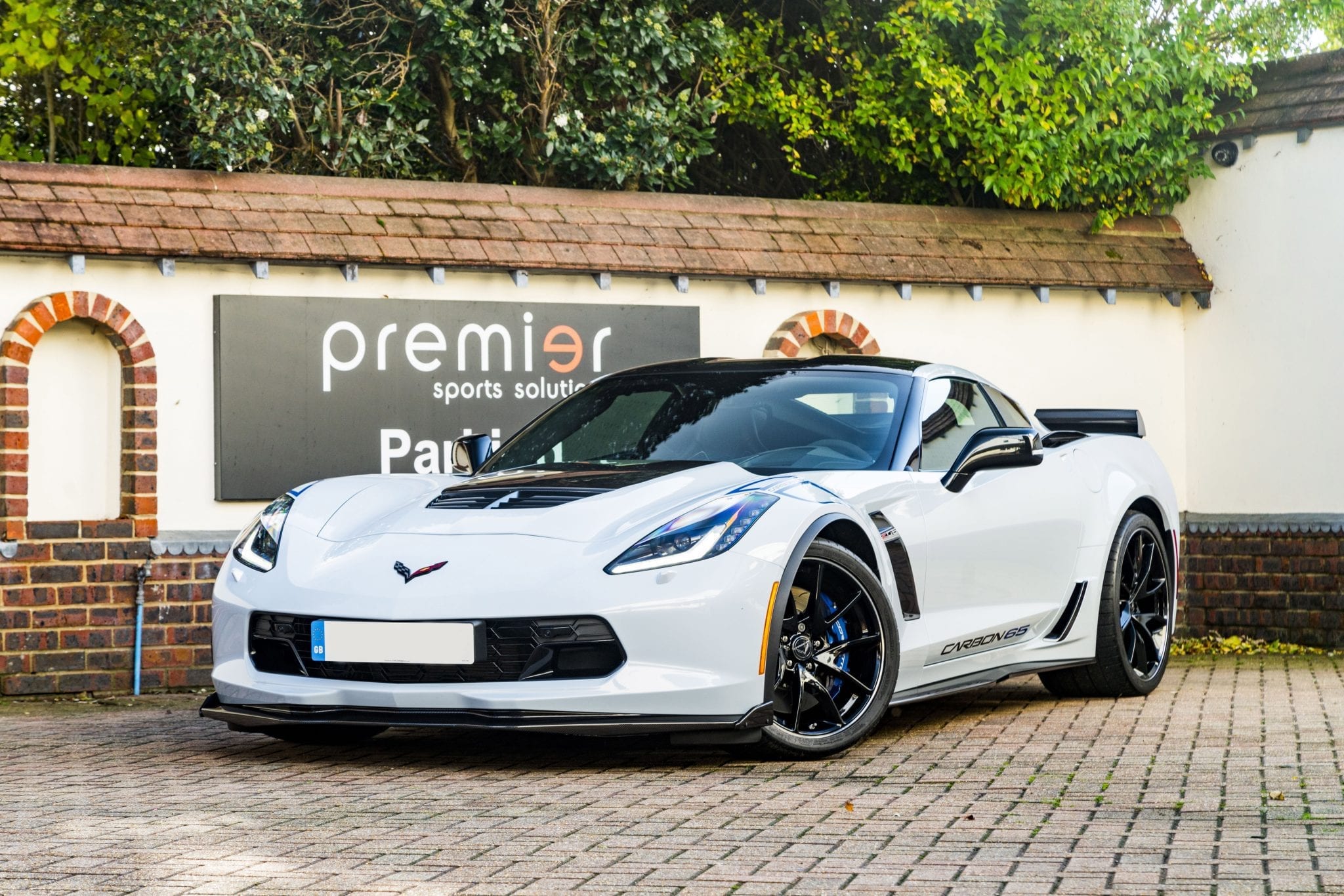 Exotic Car Dealership - Premier Sports Solutions
