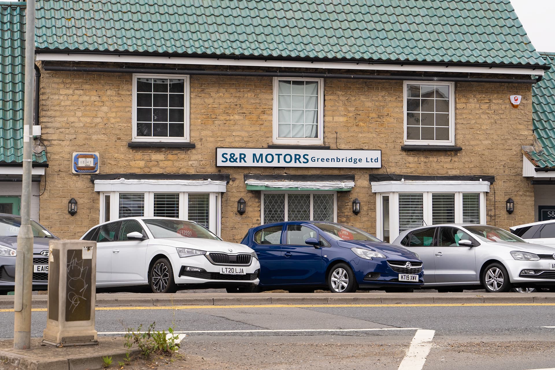 S And R Web Image Nov 2025 7 (1) - S & R Motors (Greenbridge) Ltd