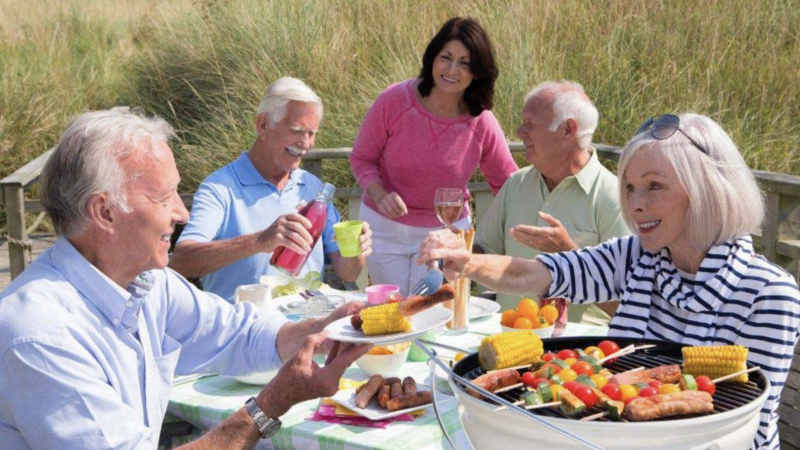 Live the Alfresco Style on Holiday with a Portable Barbeque