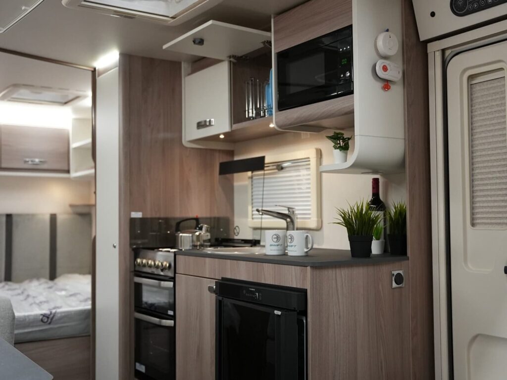 2024 Swift Mayflower Special Edition Page Carousel Img 10 (1) - Tamar Caravans & Motorhomes