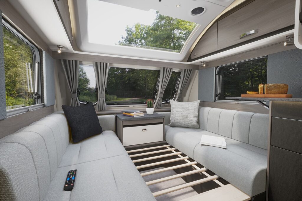 2026 Swift Challenger Gallery Image 1 (1) - Tamar Caravans & Motorhomes