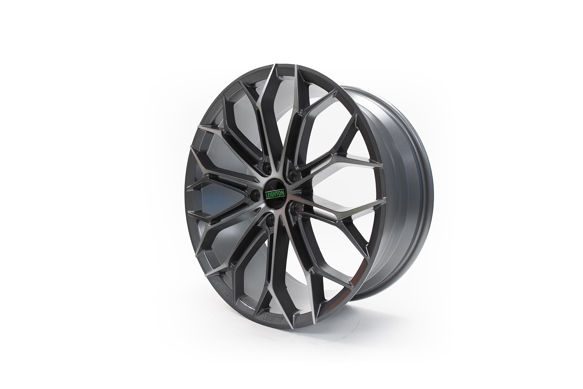 LV-1 VW Transporter Alloy in Gunmetal & Polished Face