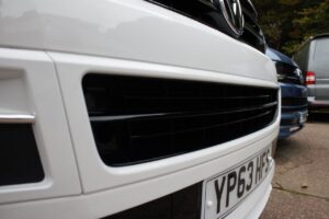 Imgi 116 T5 Black Bumper Grille - Leighton Vans Limited