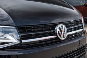 Imgi 120 Black Grill - Leighton Vans Limited