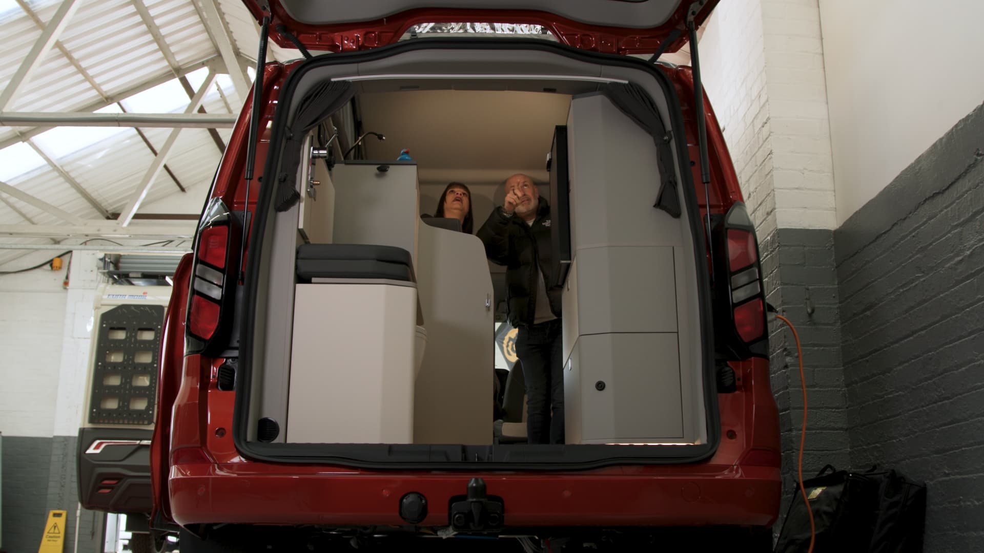 Web Banner 01 Home Page.00 00 08 22.still004 Handover Process - River Motorhomes