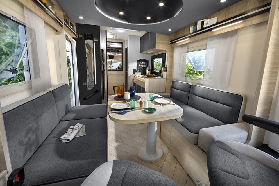 Chausson S Usp Image 2 (1) - River Motorhomes