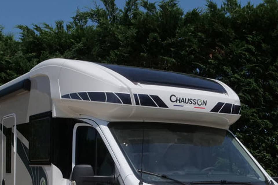 Chausson Low Profile Usp Image 5 (1) - River Motorhomes