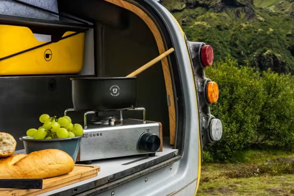 Mink S Usp Image Open Air Kitchen (1) - River Motorhomes