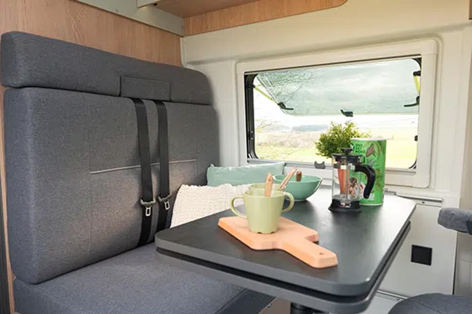 Van 60g Interior Image (1) - River Motorhomes