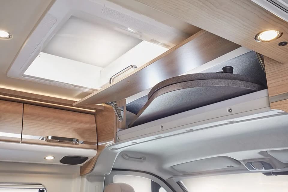 Compact Usp Image Premium Workmanship (1) - River Motorhomes