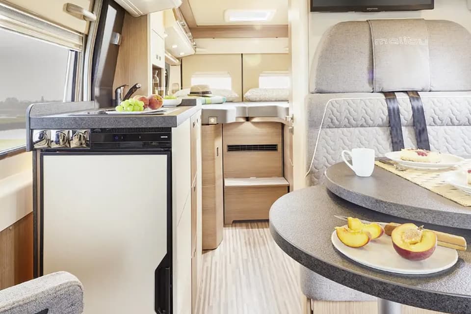 First Class Two Rooms Gallery 3 (1) - River Motorhomes