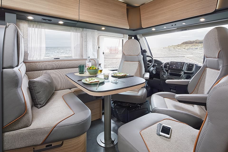 A Class Gallery 4 (1) - River Motorhomes