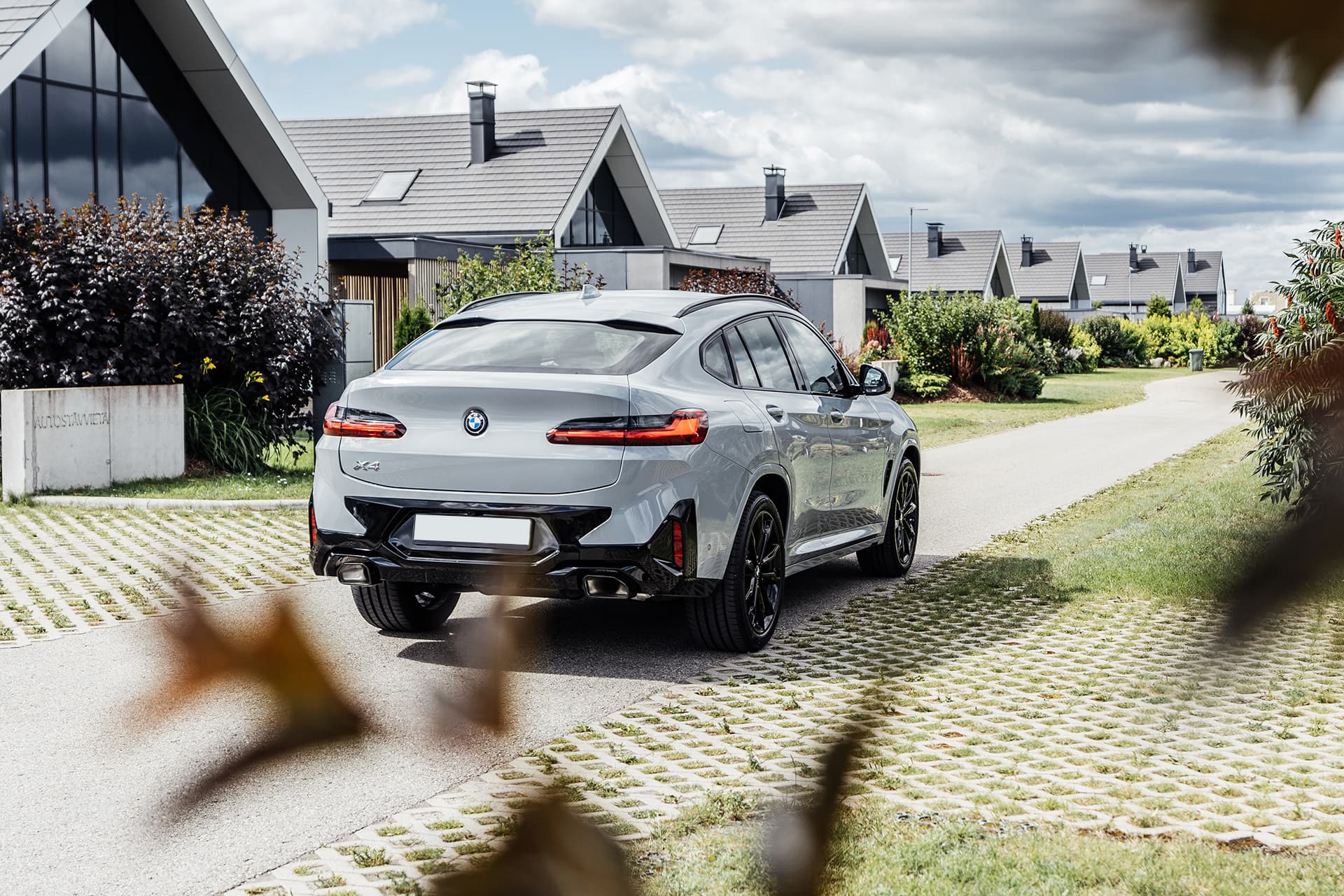 United Traders Home Page Hero 2 (1) - United Traders Limited