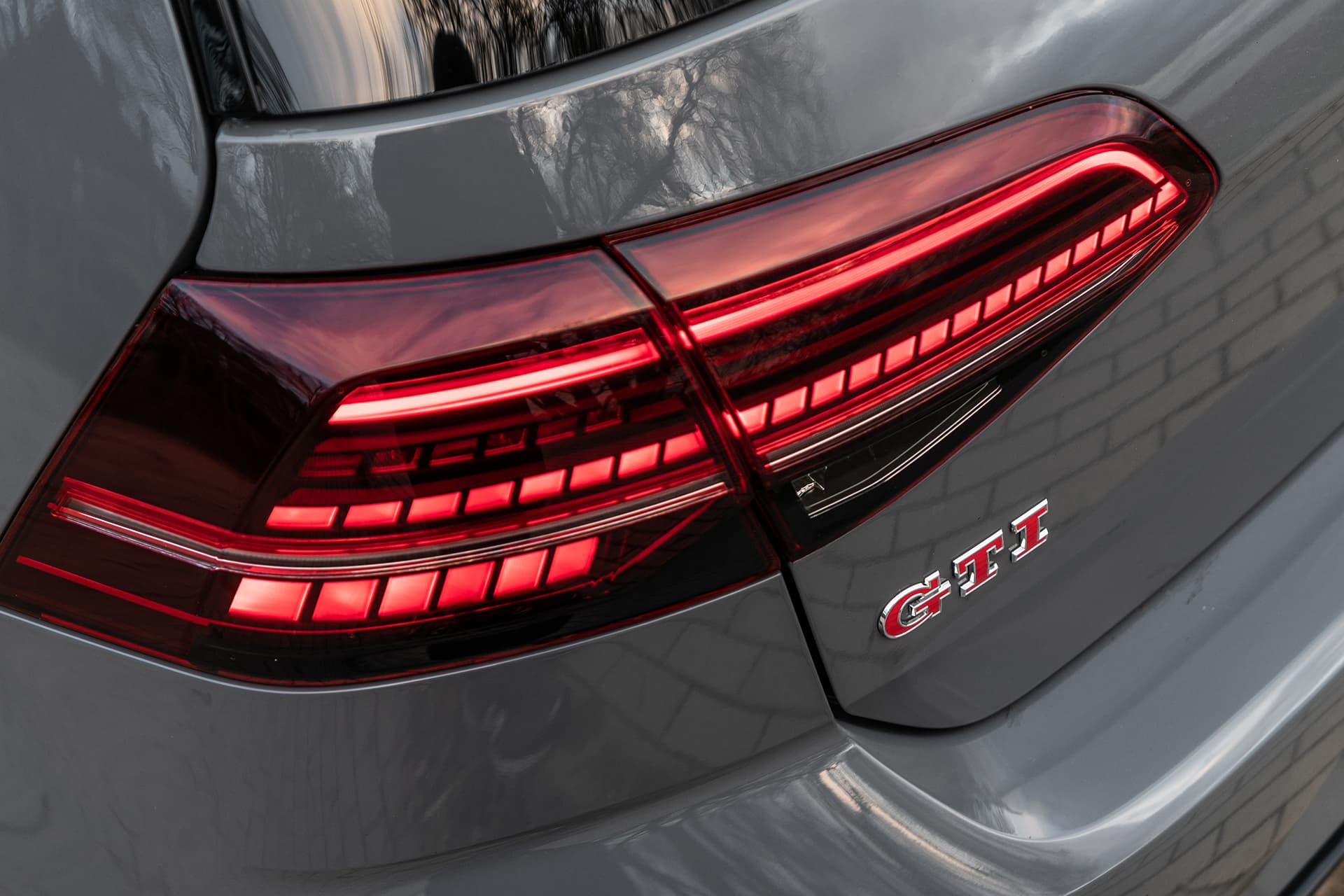 United Traders Body Or Signpost 7 (1) Part Exchange Hero - United Traders Limited